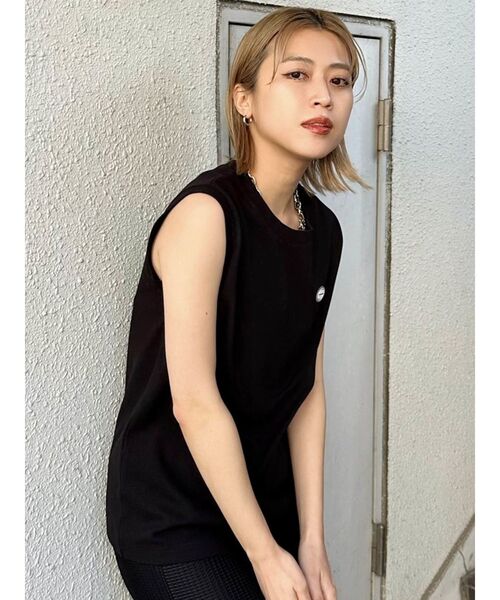 MURUA（ムルーア）の「ロゴノースリーブトップス（タンクトップ・レディース・ホワイト/ライトブルー/ブラック/ネイビー/イエロー・FREE）」の8枚目の写真