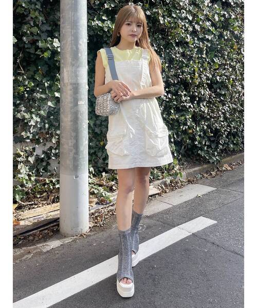 MURUA（ムルーア）の「ロゴノースリーブトップス（タンクトップ・レディース・ホワイト/ライトブルー/ブラック/ネイビー/イエロー・FREE）」の6枚目の写真