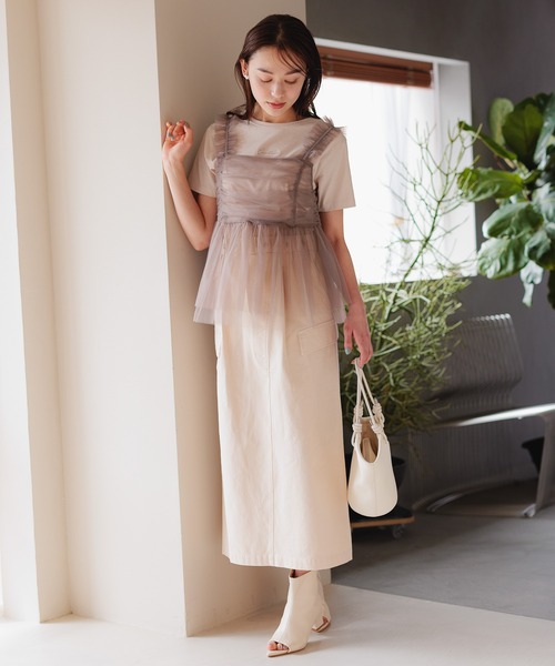 mysty woman（ミスティウーマン）の「ギャザーチュールキャミソール　114944（キャミソール・レディース・ブルー/アイボリー/グレイッシュベージュ・FREE）」の7枚目の写真