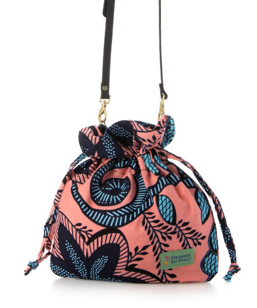 perche（ペルケ）の「ペルケ perche / マリ・Harmony for peaceバゲット2wayショルダー（ショルダーバッグ・レディース・ブルー/ライトピンク/グリーン/ピンク/オレンジ・FREE）」の4枚目の写真