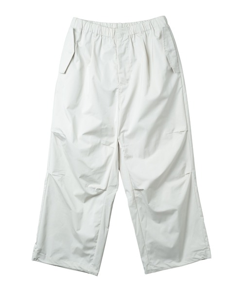KACCO(カッコ)の「《ユニセックスアイテム》RELAX FIT TRACK CARGO PANTS / リラックスフィットトラックカーゴパンツ(カーゴパンツ・メンズ・ホワイト/ブラック・LARGE/MEDIUM/SMALL)」の18枚目の写真