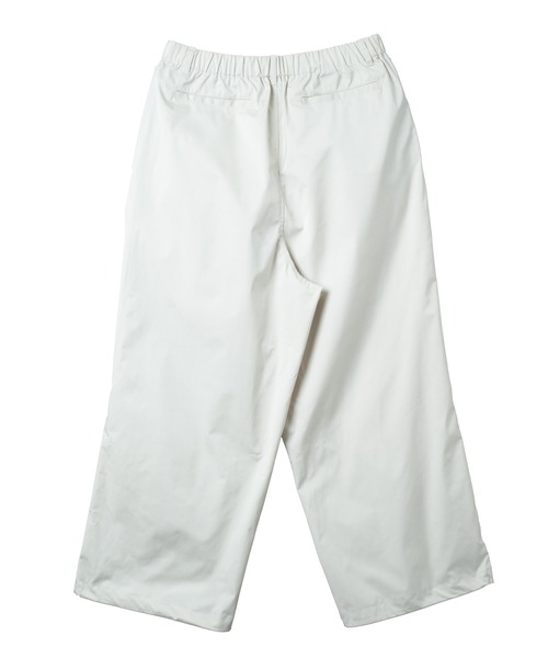 KACCO(カッコ)の「《ユニセックスアイテム》RELAX FIT TRACK CARGO PANTS / リラックスフィットトラックカーゴパンツ(カーゴパンツ・メンズ・ホワイト/ブラック・LARGE/MEDIUM/SMALL)」の19枚目の写真