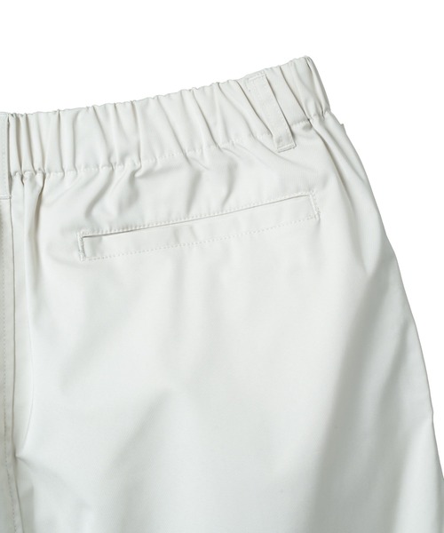 KACCO(カッコ)の「《ユニセックスアイテム》RELAX FIT TRACK CARGO PANTS / リラックスフィットトラックカーゴパンツ(カーゴパンツ・メンズ・ホワイト/ブラック・LARGE/MEDIUM/SMALL)」の22枚目の写真