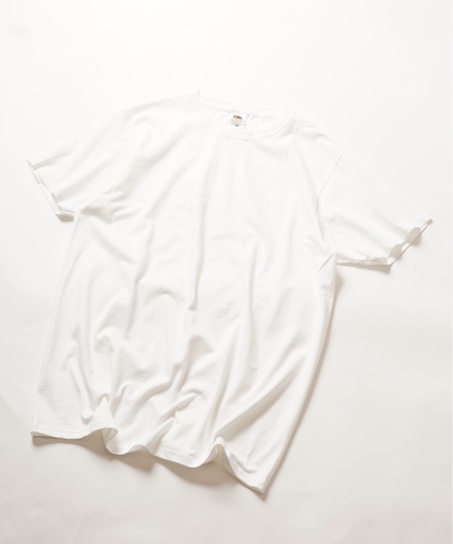 FRUIT OF THE LOOM(フルーツオブザルーム)の「【FRUIT OF THE LOOM】5オンス半袖Tシャツ(J3930HD) JAPAN FIT 無地(Tシャツ/カットソー・メンズ・ホワイト/ブラック・SMALL/MEDIUM/LARGE/X-LARGE)」の2枚目の写真