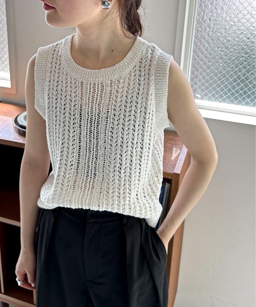セール】【ハンドウォッシャブル】透かし編みノースリーブニット
