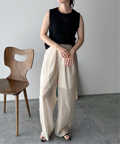 feepur(フェピュール)の「【ハンドウォッシャブル】透かし編みノースリーブニット(ニット/セーター・レディース・ブラック/オフホワイト/イエロー・MEDIUM)」の11枚目の写真