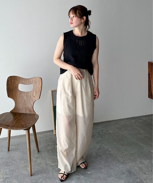 feepur(フェピュール)の「【ハンドウォッシャブル】透かし編みノースリーブニット(ニット/セーター・レディース・ブラック/オフホワイト/イエロー・MEDIUM)」の10枚目の写真