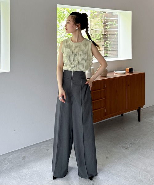 feepur(フェピュール)の「【ハンドウォッシャブル】透かし編みノースリーブニット(ニット/セーター・レディース・ブラック/オフホワイト/イエロー・MEDIUM)」の21枚目の写真