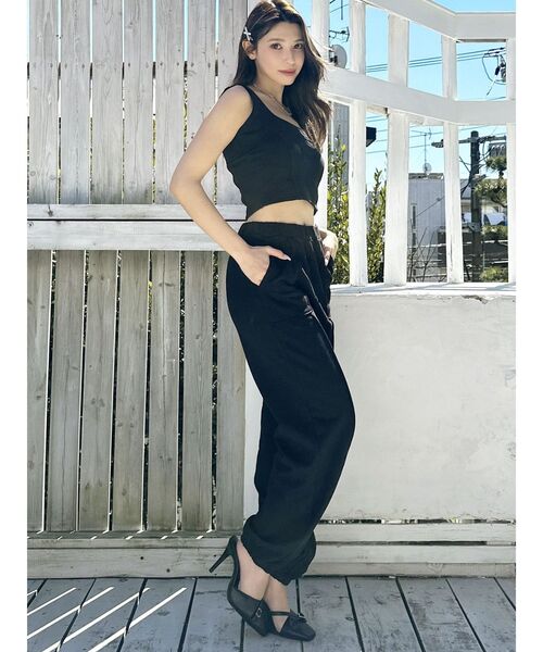 RESEXXY（リゼクシー）の「ストリングスウェットパンツ【セットアップ着用可能】（スウェットパンツ・レディース・ライトグレー/ブラック/チャコールグレー・FREE）」の13枚目の写真