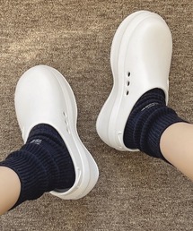 Vipoa（ヴィポア）の「VOLUME CLOGS SHOES（サンダル）」