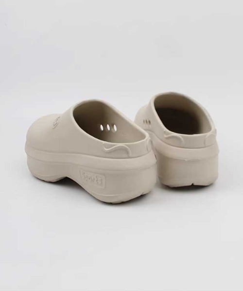 Vipoa（ヴィポア）の「VOLUME CLOGS SHOES（サンダル・レディース・ベージュ/ホワイト/ブラック・SMALL/MEDIUM/LARGE）」の10枚目の写真