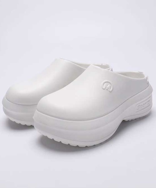 Vipoa（ヴィポア）の「VOLUME CLOGS SHOES（サンダル・レディース・ベージュ/ホワイト/ブラック・SMALL/MEDIUM/LARGE）」の12枚目の写真