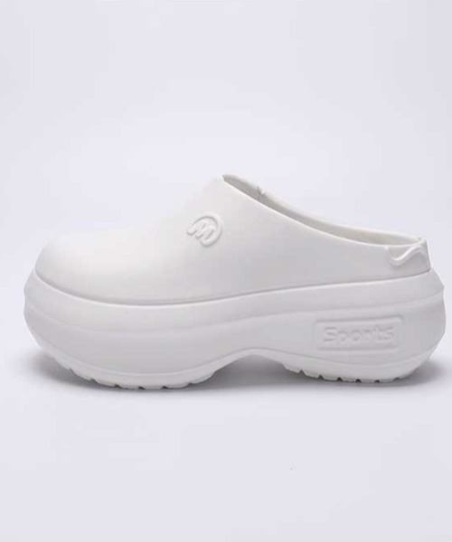 Vipoa（ヴィポア）の「VOLUME CLOGS SHOES（サンダル・レディース・ベージュ/ホワイト/ブラック・SMALL/MEDIUM/LARGE）」の4枚目の写真