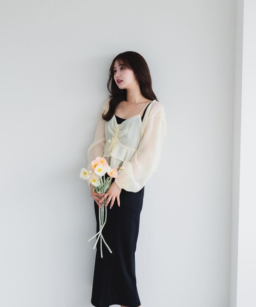 fupel（フぺル）の「シャーリングキャミボレロセット（シャツ/ブラウス・レディース・アイボリー/ブルー・FREE）」の11枚目の写真