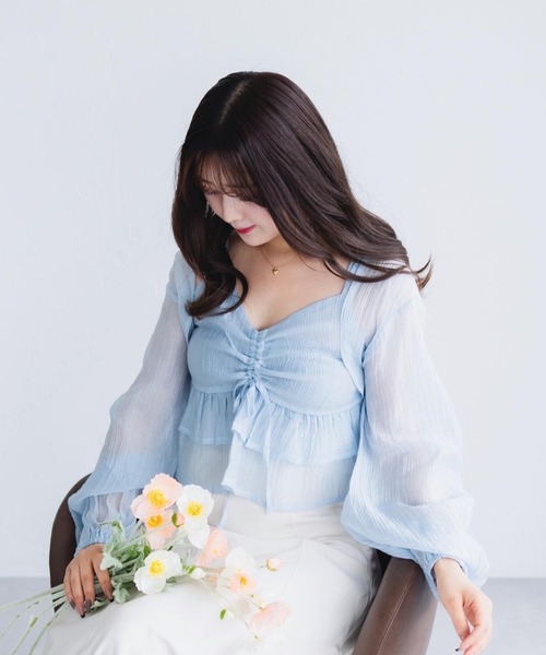 fupel（フぺル）の「シャーリングキャミボレロセット（シャツ/ブラウス・レディース・アイボリー/ブルー・FREE）」の3枚目の写真