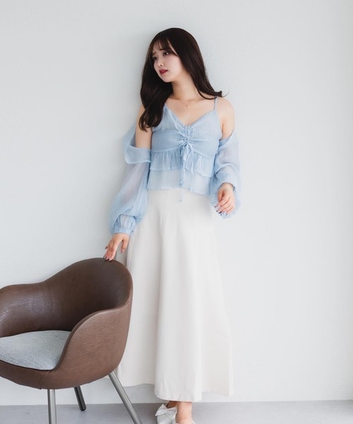 fupel（フぺル）の「シャーリングキャミボレロセット（シャツ/ブラウス・レディース・アイボリー/ブルー・FREE）」の5枚目の写真