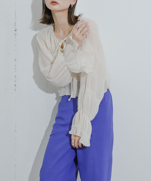 HEYUMM（ヘユム）の「ヨウリュウシアーリボンブラウス（シャツ/ブラウス・レディース・アイボリー/ピンク/ブラック・ONE）」の4枚目の写真