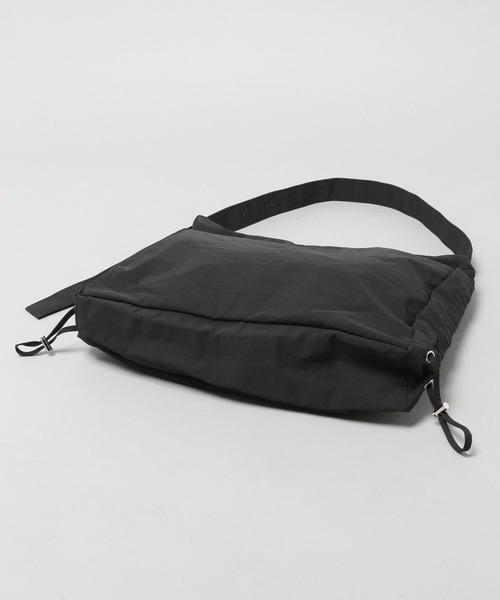 A part by(アパートバイ)の「サイドドロストバッグ(ショルダーバッグ・レディース・ボルドー/アイボリー/ブラック・FREE)」の10枚目の写真