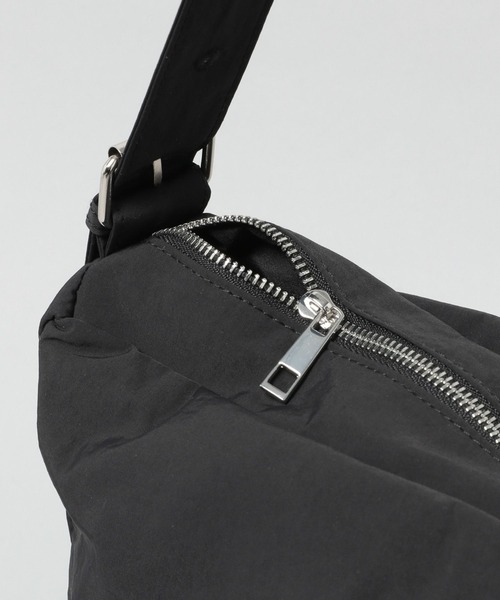 A part by(アパートバイ)の「サイドドロストバッグ(ショルダーバッグ・レディース・ボルドー/アイボリー/ブラック・FREE)」の16枚目の写真