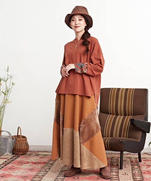 チャイハネ(チャイハネ)の「【チャイハネ】ラダリパッチワークロンT(Tシャツ/カットソー・レディース・ベージュ/ブラウン/カーキ/ブラック・FREE)」の15枚目の写真