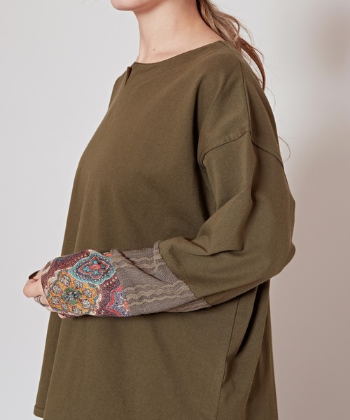 チャイハネ(チャイハネ)の「【チャイハネ】ラダリパッチワークロンT(Tシャツ/カットソー・レディース・ベージュ/ブラウン/カーキ/ブラック・FREE)」の11枚目の写真