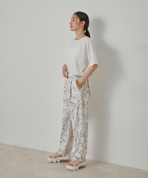 NERGY（ナージー）の「【UV＆吸水速乾】on color グラフィックTシャツ（Tシャツ/カットソー・レディース・ホワイト/スミクロ・FREE）」の17枚目の写真