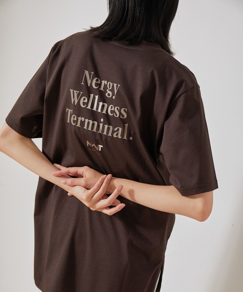 NERGY（ナージー）の「【UV＆吸水速乾】on color グラフィックTシャツ（Tシャツ/カットソー・レディース・ホワイト/スミクロ・FREE）」の5枚目の写真