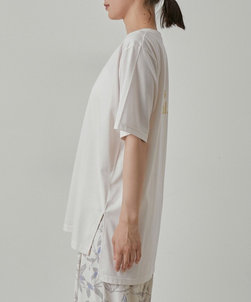 NERGY（ナージー）の「【UV＆吸水速乾】on color グラフィックTシャツ（Tシャツ/カットソー・レディース・ホワイト/スミクロ・FREE）」の9枚目の写真