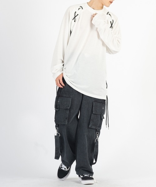 REGIEVO(レジエボ)の「【REGIEVO】レースアップ ラグランロンTee ロングスリーブTシャツ(Tシャツ/カットソー・メンズ・オフホワイト/ブラック・MEDIUM/LARGE)」の19枚目の写真