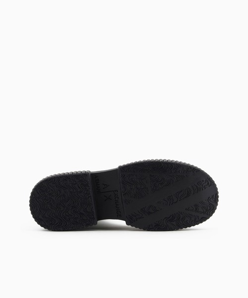 ARMANI EXCHANGE(アルマーニエクスチェンジ)の「【A|X アルマーニ エクスチェンジ】<オンライン限定>チャンキーレースアップブーツ(ブーツ・レディース・ブラック・39/38/37/36)」の4枚目の写真