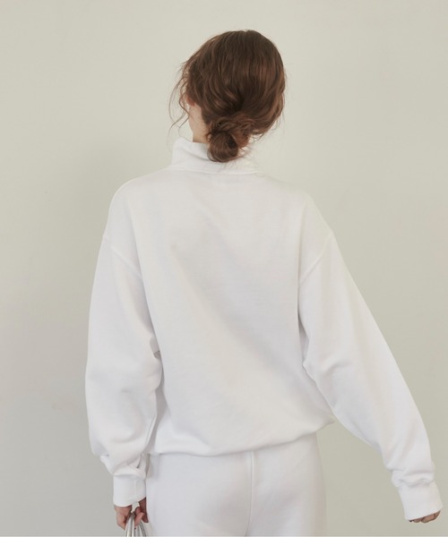 ANGIE（アンジー）の「ワンポイント 刺繍 ハーフZIP スウェット プルオーバー（スウェット・レディース・杢グレー/ブラック/ホワイト/ライトグレー/ネイビー・MEDIUM/LARGE/X-LARGE）」の20枚目の写真