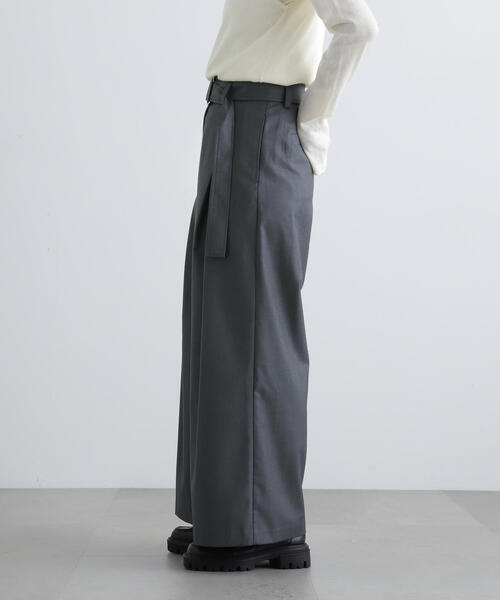 N.（N. Natural Beauty Basic）（エヌエヌナチュラルビューティーベーシック）の「◆ボリュームワイドパンツ（その他パンツ・レディース・ベージュ/チャコールグレー・SMALL/MEDIUM）」の12枚目の写真