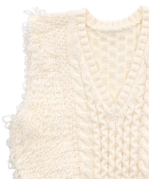 select MOCA（セレクトモカ）の「フリンジケーブルニットベスト（ベスト・レディース・ヘザーグレー/ブラック/アイボリー/グレイッシュベージュ・FREE）」の15枚目の写真