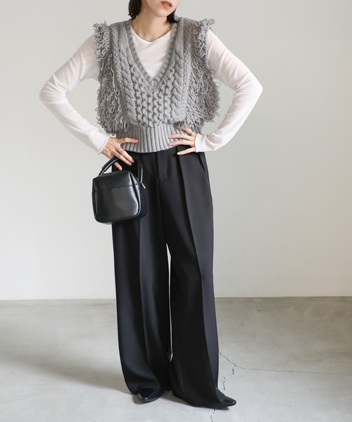 select MOCA（セレクトモカ）の「フリンジケーブルニットベスト