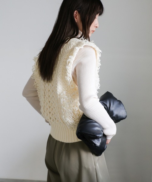 select MOCA（セレクトモカ）の「フリンジケーブルニットベスト