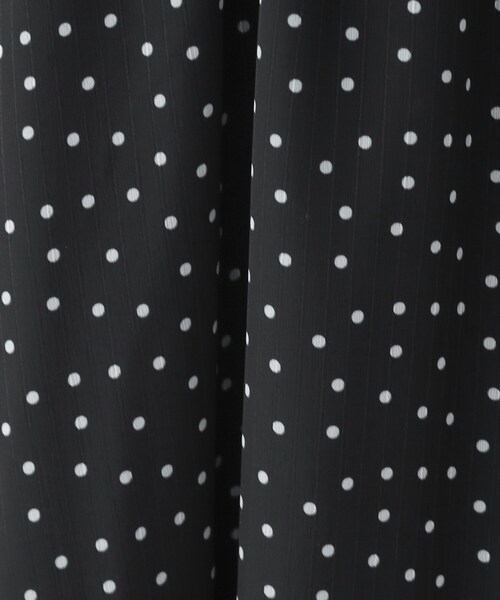 couture brooch（クチュールブローチ）の「【一枚で華やかにキマる】ドットフリルデザインワンピース（ワンピース・レディース・ブラック系/ブラウン系その他2・36/38/40/42）」の17枚目の写真
