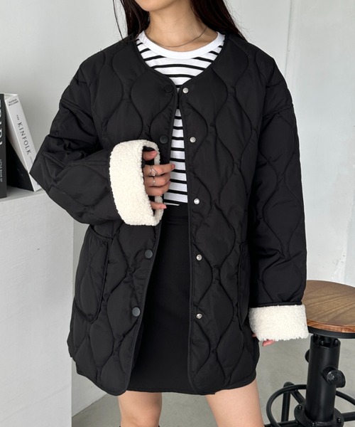 CLEA(クレア)の「袖ボアキルティングノーカラーコート(ノーカラーコート・レディース・ブラック/アイボリー・FREE)」の11枚目の写真