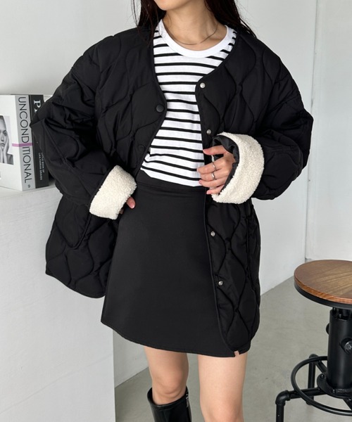 CLEA(クレア)の「袖ボアキルティングノーカラーコート(ノーカラーコート・レディース・ブラック/アイボリー・FREE)」の12枚目の写真