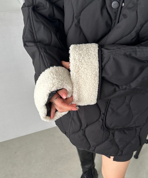 CLEA(クレア)の「袖ボアキルティングノーカラーコート(ノーカラーコート・レディース・ブラック/アイボリー・FREE)」の16枚目の写真