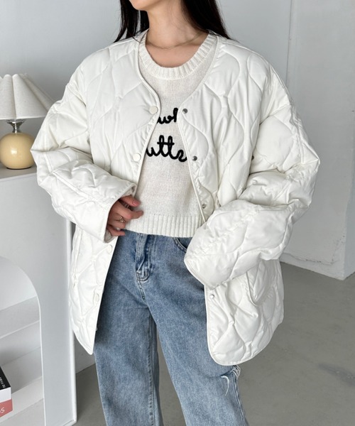 CLEA(クレア)の「袖ボアキルティングノーカラーコート(ノーカラーコート・レディース・ブラック/アイボリー・FREE)」の8枚目の写真