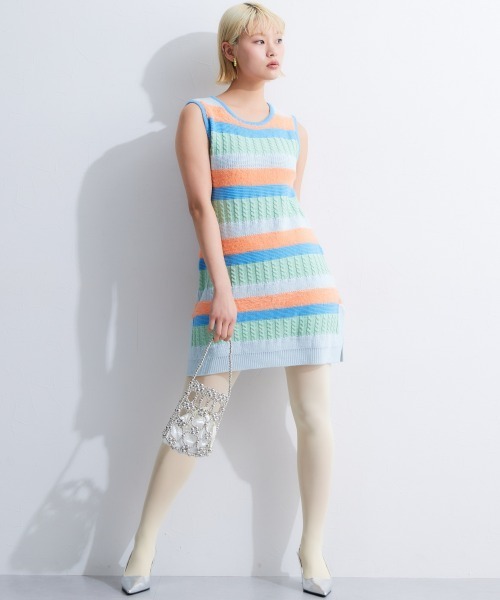 TTOL（トール）の「カラーボーダーニットタンクトップ（ニット/セーター・レディース・ブルー系/ブルー・L-XL/M-L）」の13枚目の写真