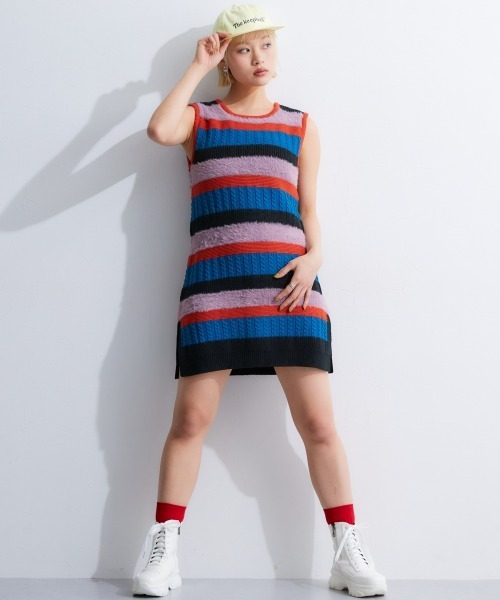 TTOL（トール）の「カラーボーダーニットタンクトップ（ニット/セーター・レディース・ブルー系/ブルー・L-XL/M-L）」の17枚目の写真