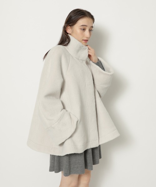 Rirandture（リランドチュール）の「エコファーケープコート（ダウン