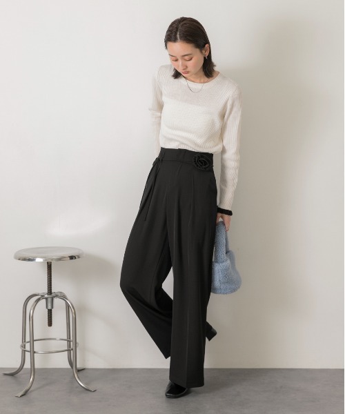 ad thie（アドティエ）の「バラモチーフ付き とろみワイドパンツ（スラックス・レディース・ブラック/グレー/ブラウン・FREE）」の10枚目の写真