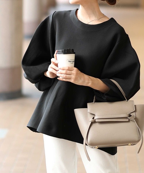 Sawa a la mode(サワアラモード)の「ボリューム袖ペプラムプルオーバートップス(Tシャツ/カットソー・レディース・チャコールグレー/ブラック/マスタード・FREE)」の1枚目の写真