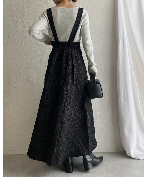 She's Closet（シーズクローゼット）の「ふくれジャガードAラインタックフレアロングジャンパースカートワンピース（ジャンパースカート・レディース・ブラック・FREE）」の22枚目の写真