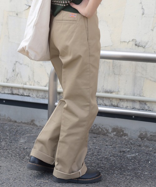 Dickies（ディッキーズ）の「【73】【Dickies/ディッキーズ】 THE ORIGINAL 874 ワイドチノパンツ TCツイル/ アメカジの王道ワークブランド（チノパンツ・メンズ・チャコールグレー/ネイビー/ケリーグリーン/ベージュ/グリーン/ホワイト/レンガ/レッド/オフホワイト/オリーブ/ブラック/ライトグレー/ダークブラウン/ライトグリーン/グレー系/ブラウン系/カーキ系/ブラック系/ベージュ系・34inch/32inch/36inch/30inch/28inch）」の22枚目の写真