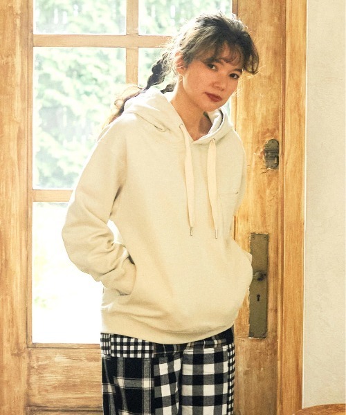 go slow caravan（ゴースローキャラバン）の「空紡糸裏毛 WIDEスピンドルPKTフーディー（パーカー・メンズ・マルーン/アイボリー/ブラック・MEDIUM/LARGE/X-LARGE）」の4枚目の写真