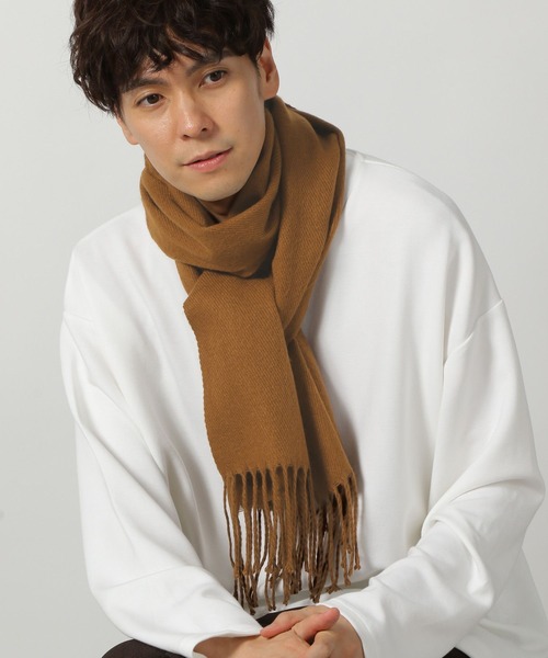 LAKOLE（ラコレ）の「カラバリ無地マフラー / 131443（マフラー・メンズ・ブラック/キャメル/ライトグレー・FREE）」の7枚目の写真