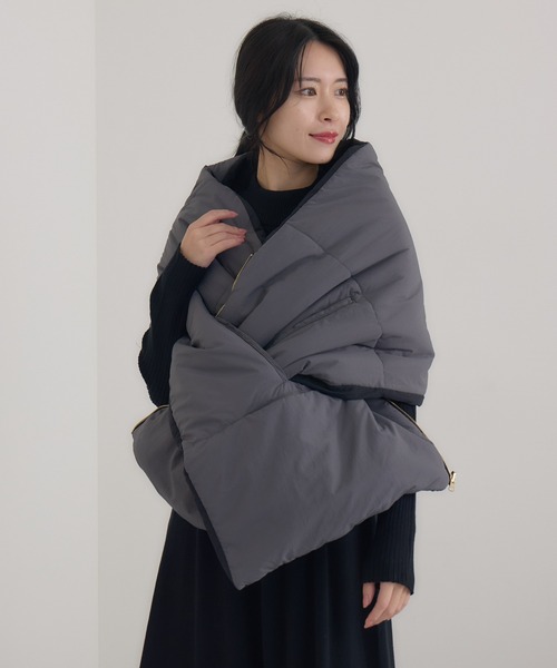 KATHARINE ROSS(キャサリンロス)の「【KATHARINE ROSS】【ZOZO限定】パディング2WAYストール(ストール/ショール・レディース・アイボリー/ブラック・MEDIUM)」の7枚目の写真